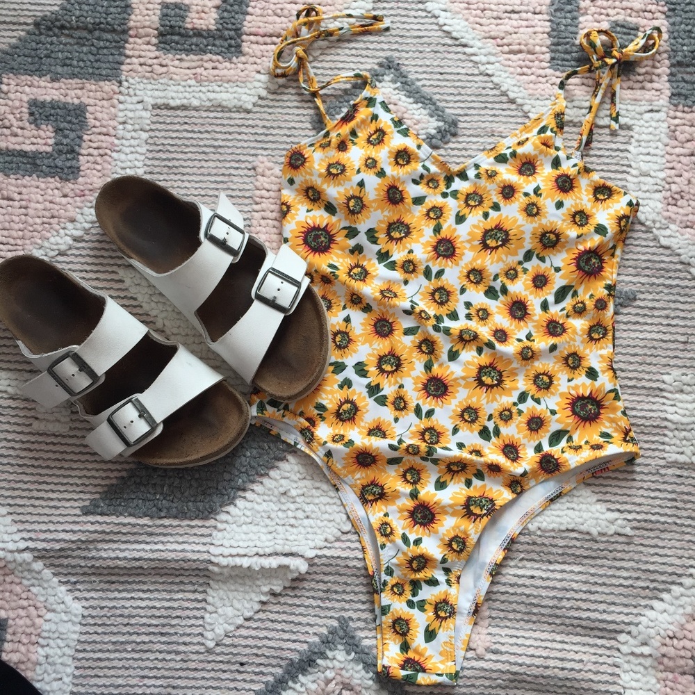 cheeky sunflower swim suit <3 (NWOT)